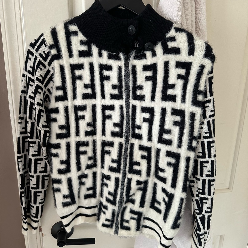 Black And White Patterned Jacket - image 1